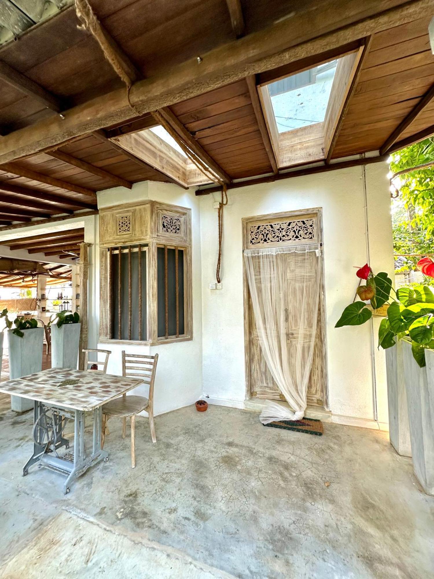 Deep Blue Apartment Matara Ngoại thất bức ảnh